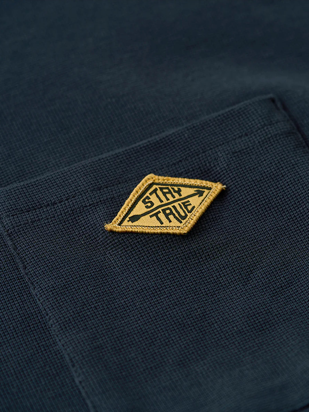 Drawstringo | T-shirt