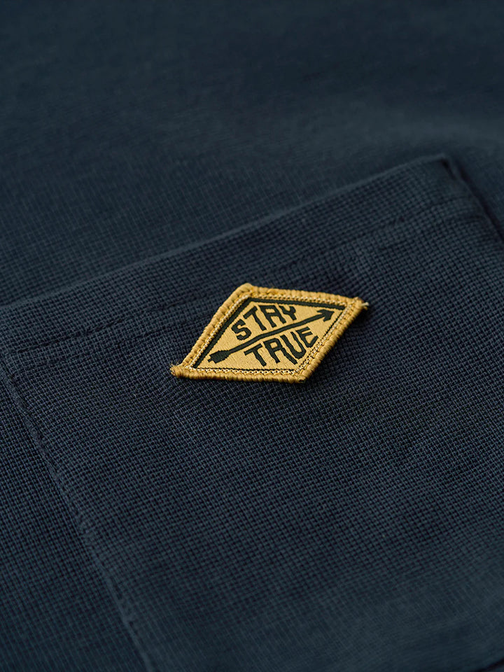 Drawstringo | T-shirt