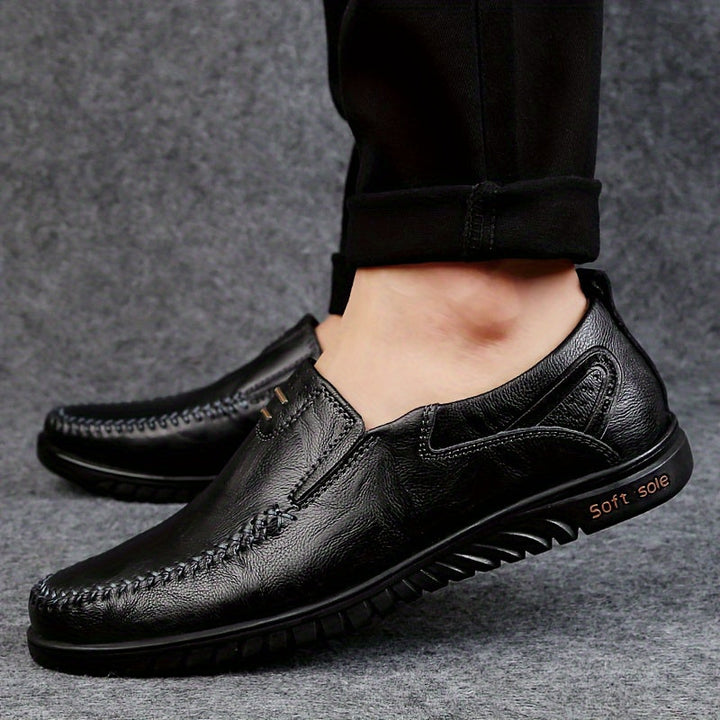 Elegantes mocasines de piel