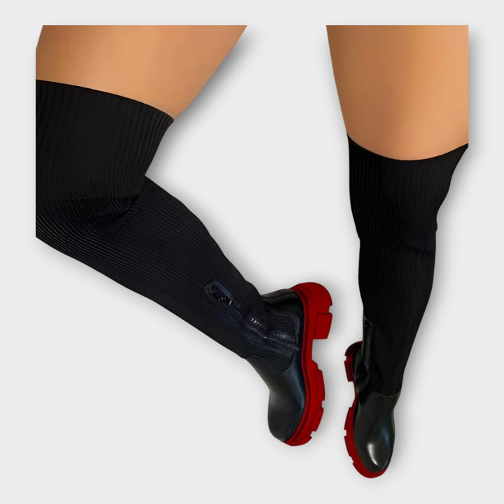 Botas modernas de diseño minimalista