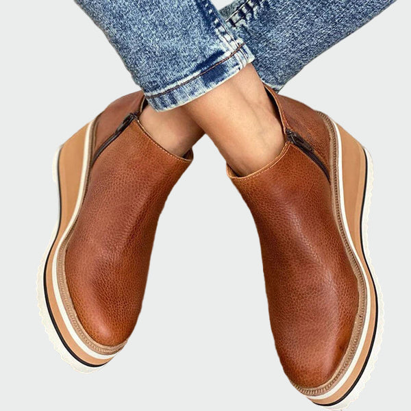 Celia | Elegantes Botines Camel De Cuero Con Plataforma