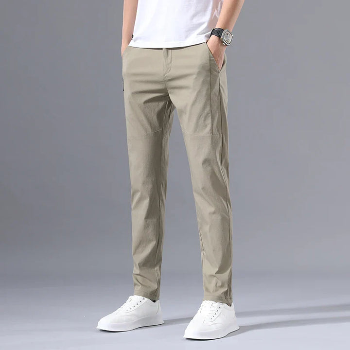 Chino informal para hombre