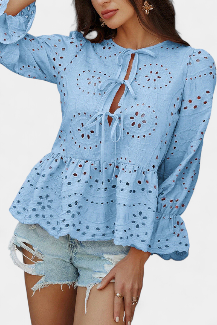 Kayden Top Bohemio de Encaje con Corte Fluido