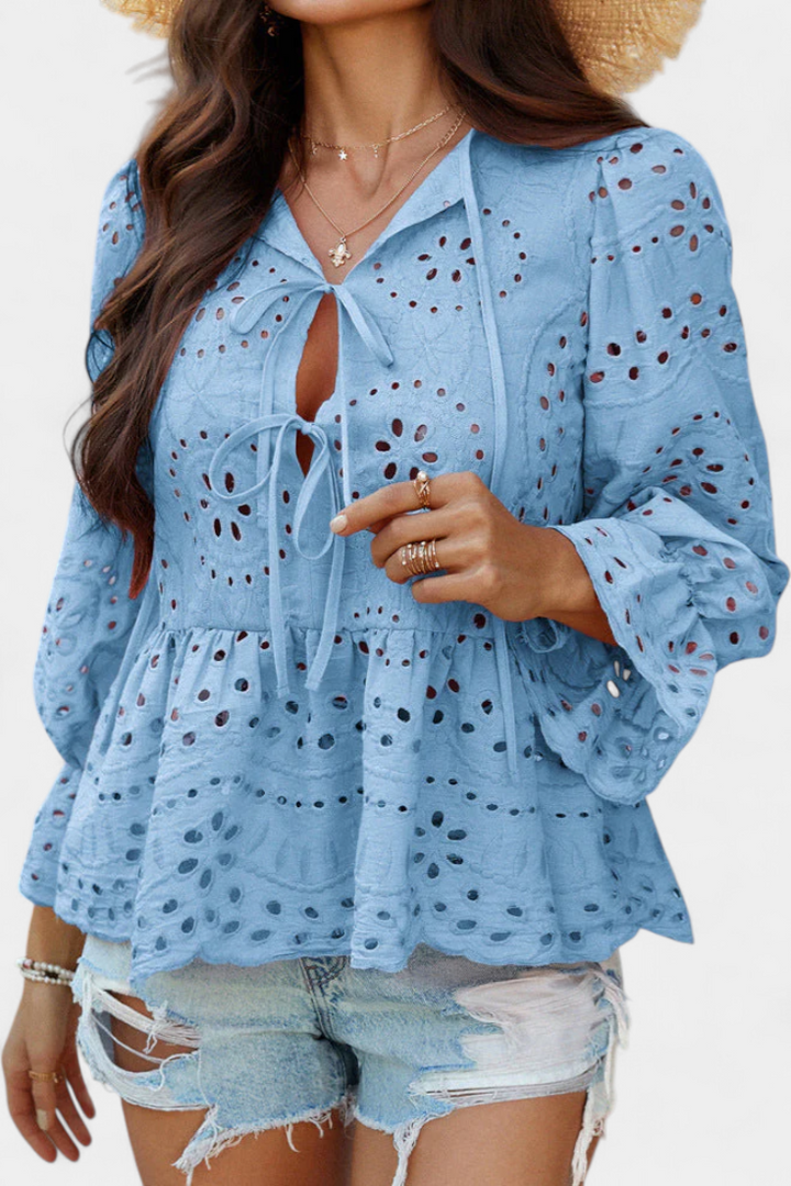 Kayden Top Bohemio de Encaje con Corte Fluido